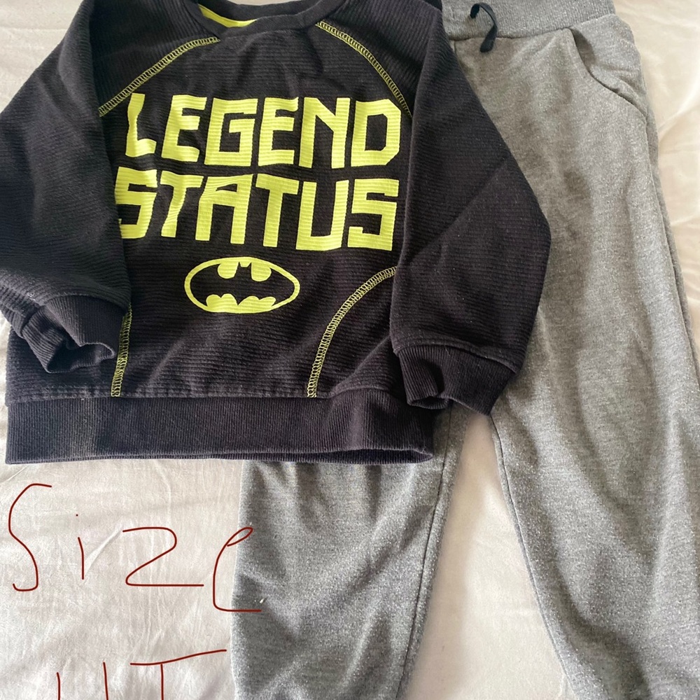 Toddler Batman novelty jogger set